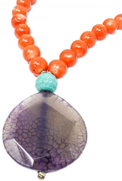 COLLAR LARGO DE CORAL BAMBÚ Y AMATISTA