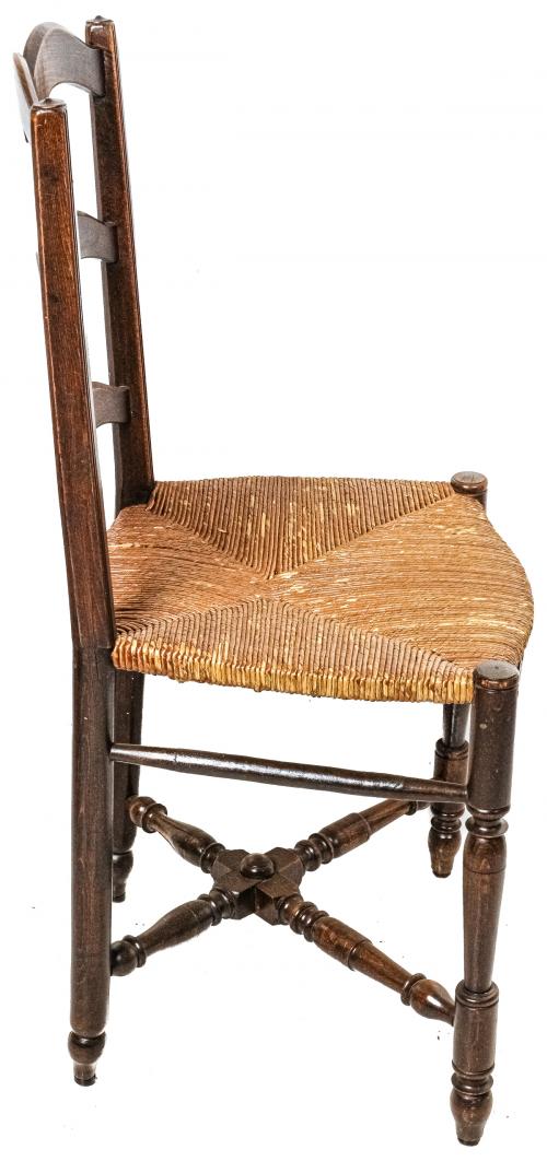 CUATRO SILLAS RUSTICAS S.XIX