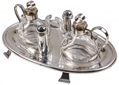 CONJUNTO DE VINAGRERAS "VALENTÍ" DEL ÚLTIMO CUARTO S.XX