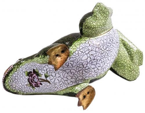FIGURA ORIENTAL EN ESMALTE CLOISONÉ ÚLTIMO CUARTO S.XX