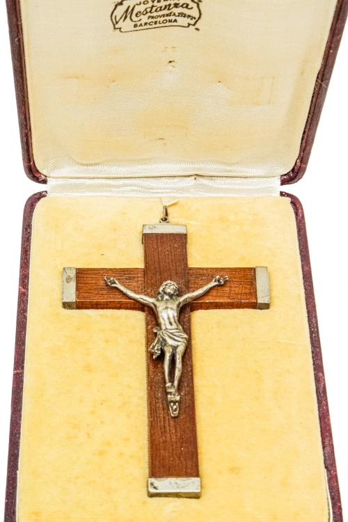 CRUCIFIJO DE MEDIADOS DEL S.XX