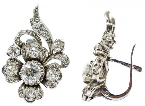 PENDIENTES CON DIAMANTES DE LOS AÑOS 40