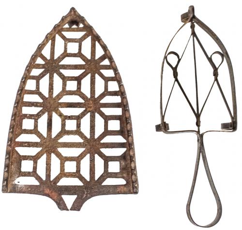 TRES PLANCHAS EN HIERRO DE PRINCIPIOS DEL S.XX