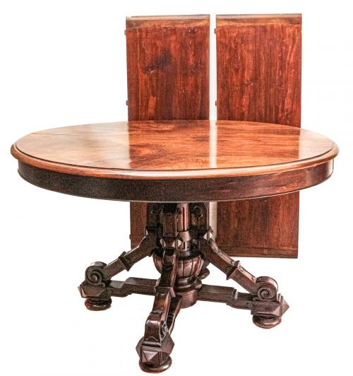 MESA DE COMEDOR DEL ÚLTIMO CUARTO DE SIGLO XIX