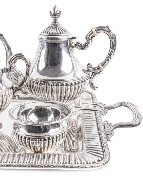 JUEGO DE CAFÉ DE PLATA DE MEDIADOS DE SIGLO XX