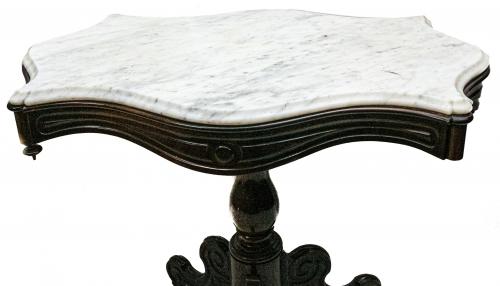 MESA VELADOR ISABELINA DEL ÚLTIMO TERCIO DE SIGLO XIX