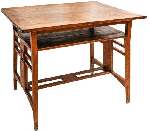 MESA AUXILIAR DEL PRIMER TERCIO DE SIGLO XX