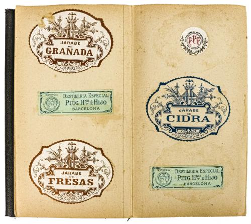 COLECCIÓN DE ETIQUETAS DE LICORES