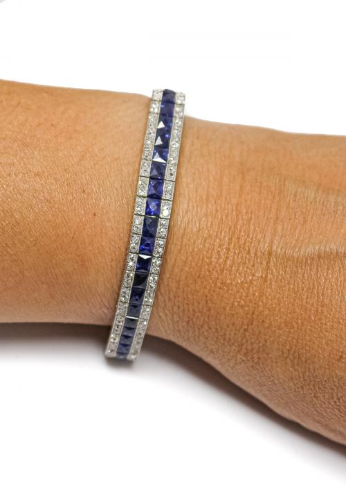 PULSERA ART DECO CON ZAFIROS Y BRILLANTES, 1920