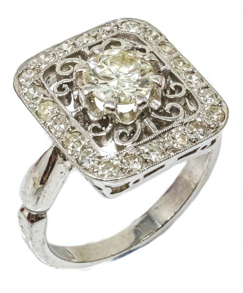 SORTIJA CON DIAMANTES DE PPS. DEL S.XX