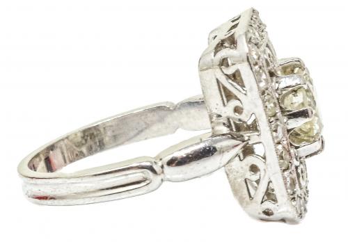 SORTIJA CON DIAMANTES DE PPS. DEL S.XX