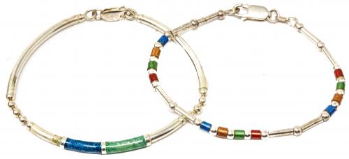 DOS PULSERAS DE PLATA