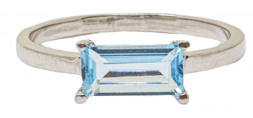 ANILLO CON TOPACIO AZUL