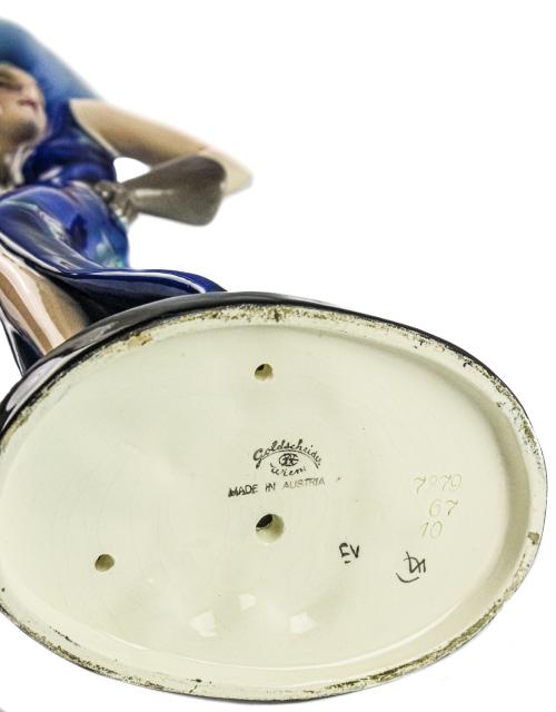 FIGURA DE PORCELANA GOLDSCHEIDER PRIMER TERCIO S.XX