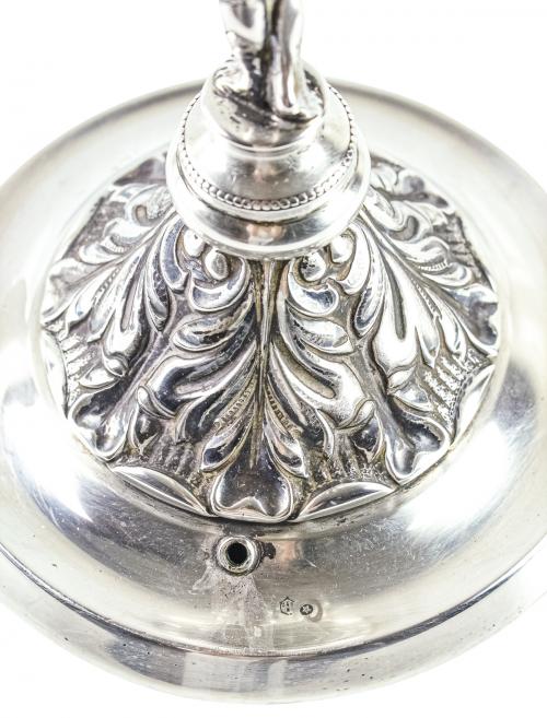 CANDELERO DE PLATA DE MEDIADOAS DE SIGLO XX