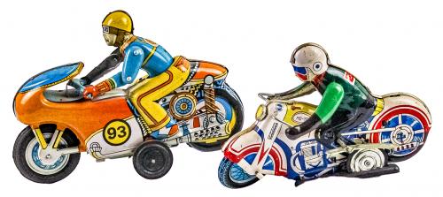 DOS MOTOS EN HOJALATA DE MEDIADOS DEL S.XX