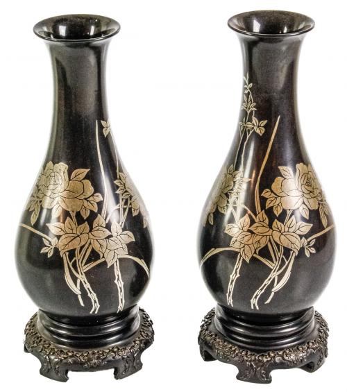 PAREJA DE JARRONES LACADOS DEL PIRMER TERCIO DEL S.XX