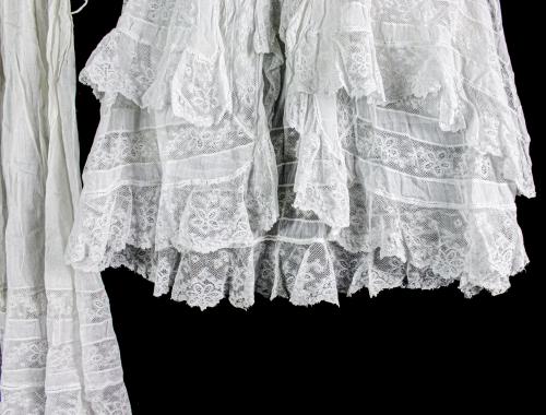 VESTIDO DE ACRISTIANAR DE PRINCIPIOS DE SIGLO XX