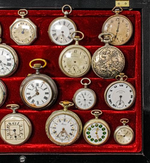 COLECCIÓN DE RELOJES DE BOLSILLO