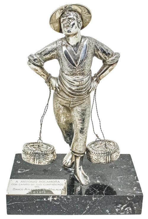 "CENACHERO" DE PLATA