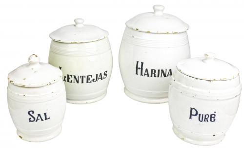 CUATRO TARROS DE COCINA DE PRINCIPIOS DEL S.XX