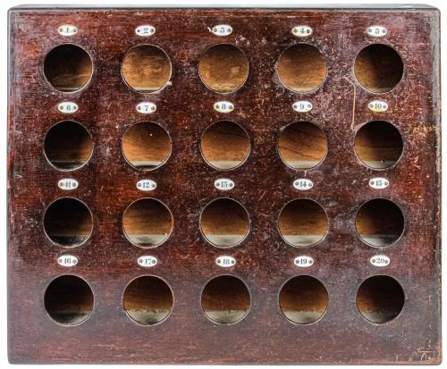 ARCHIVADOR DE LLAVES DEL PRIMER TERCIO DEL S.XX