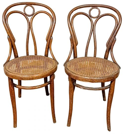 PAREJA DE SILLAS DE ESTILO "THONET" DE PRINCIPIOS DEL S.XX