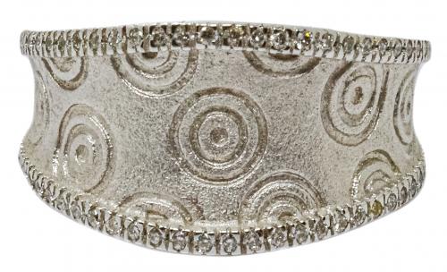 ANILLO ANCHO CON BRILLANTES