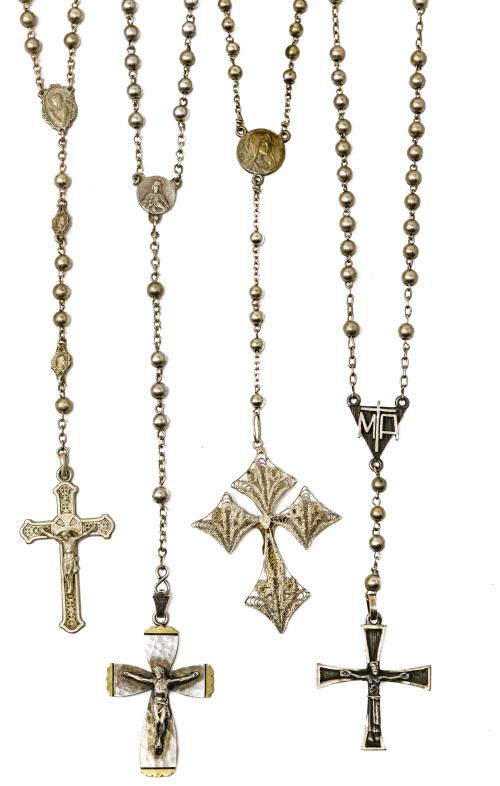 COLECCIÓN DE CUATRO ROSARIOS 