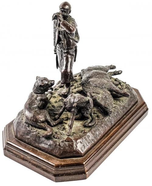 "CAZADOR DE JABALÍ"