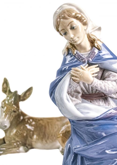 NACIMIENTO EN PORCELANA LLADRÓ