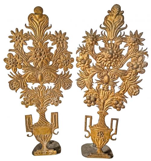PAREJA DE COMPOSICIONES DECORATIAS  CIRCA 1800
