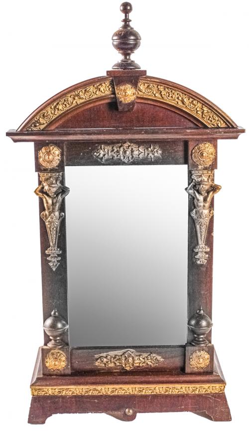 ARMARIO PARA MUÑECAS DEL PRINCIPIOS DEL S. XX