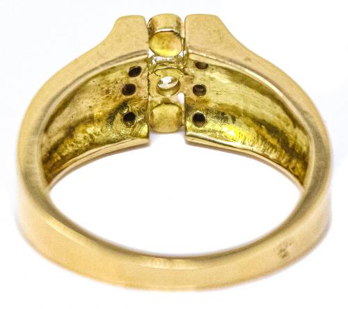 ANILLO CON BRILLANTES
