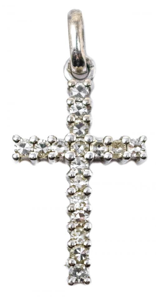 CRUZ COLGANTE CON BRILLANTES