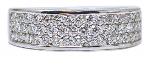 ANILLO CON BRILLANTES