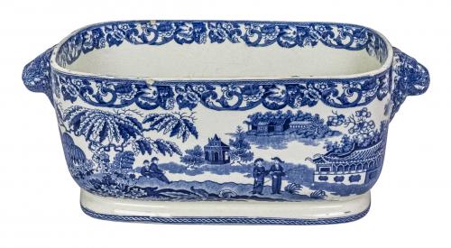 JARDINERA EN PORCELANA DE PRINCIPIOS DEL S.XX