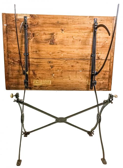 MESA DE DIBUJO DE PRINCIPIOS DEL S.XX