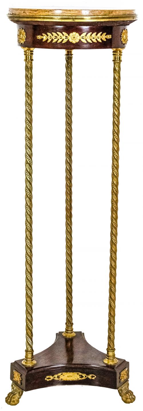 PEANA DE ESTILO IMPERIO DE PRIMER TERCIO DEL S.XX