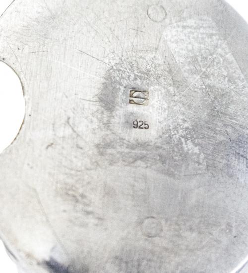 FIGURA PISAPAPELES EN PLATA