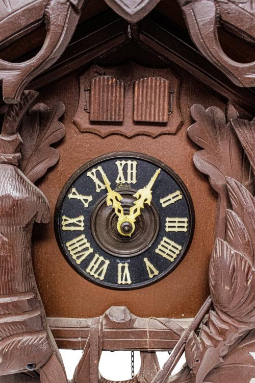 RELOJ DE CUCO ALEMAN DE MEDIADOS DE S. XX