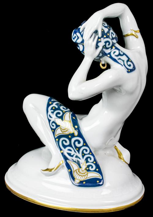 FIGURA DE PORCELANA DE LOS AÑOS 30/40