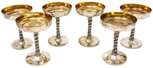 SEIS COPAS DE CAVA DE METAL PLATEADO