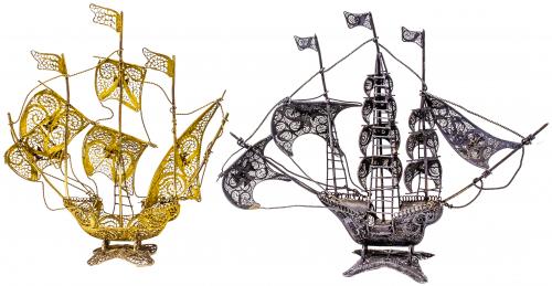 DOS CARAVELAS EN PLATA Y METAL DE MEDIADOS DEL S.XX