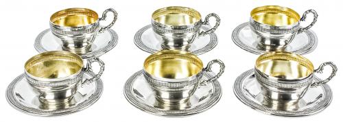 SEIS TAZAS DE CAFÉ CON PLATO DE LOS AÑOS 40