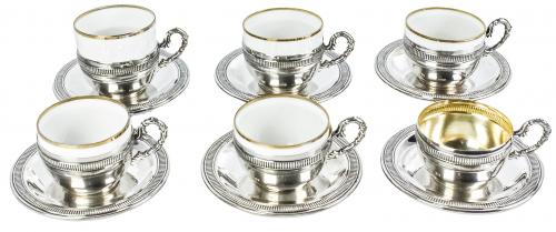 SEIS TAZAS DE CAFÉ CON PLATO DE LOS AÑOS 40