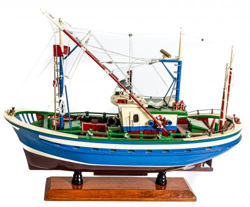MAQUETA DE BARCO DE PESCA