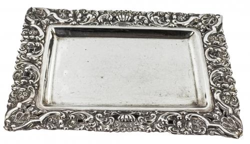 SALVILLA EN PLATA DE MEDIADOS DEL S.XX