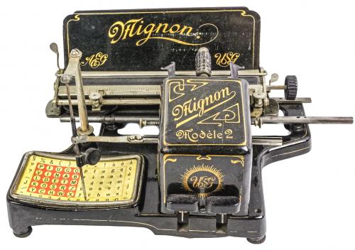 MÁQUINA DE ESCRIBIR "MIGNON" DE PRINCIPIOS DEL S.XX