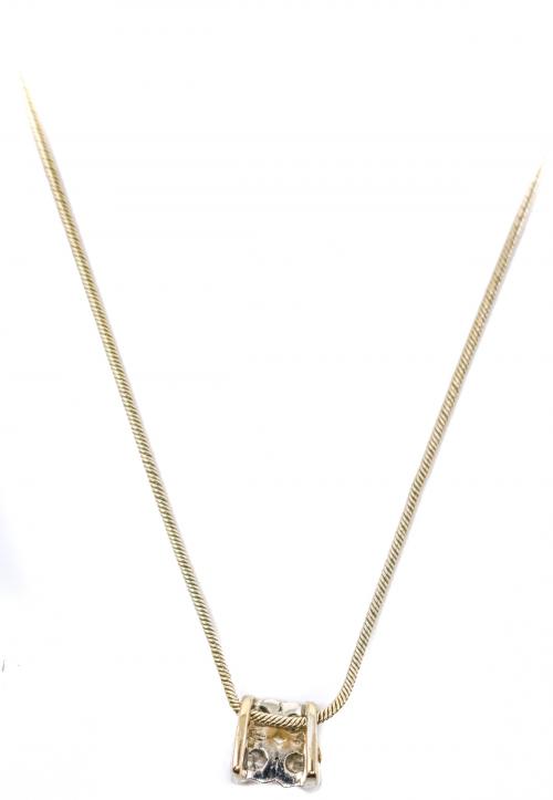 COLGANTE CON BRILLANTES